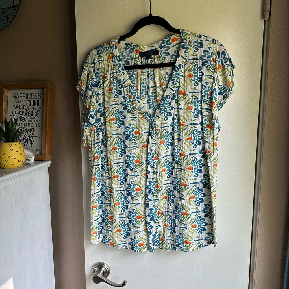 RACHEL Rachel Roy Blue and White Cap Sleeve Blouse Relaxed Fit